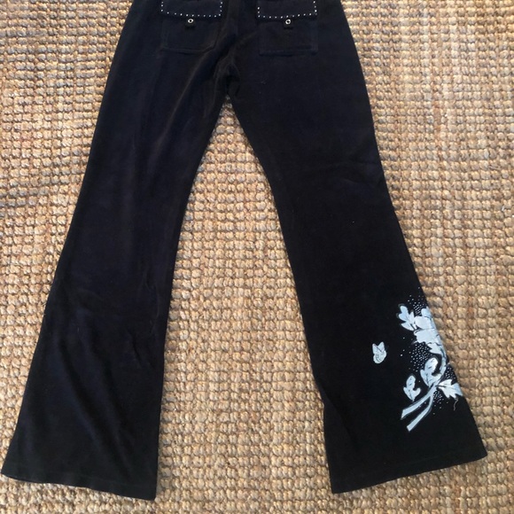 BCBGMaxazria Black Velour pull on wide bell pants - Picture 2 of 6